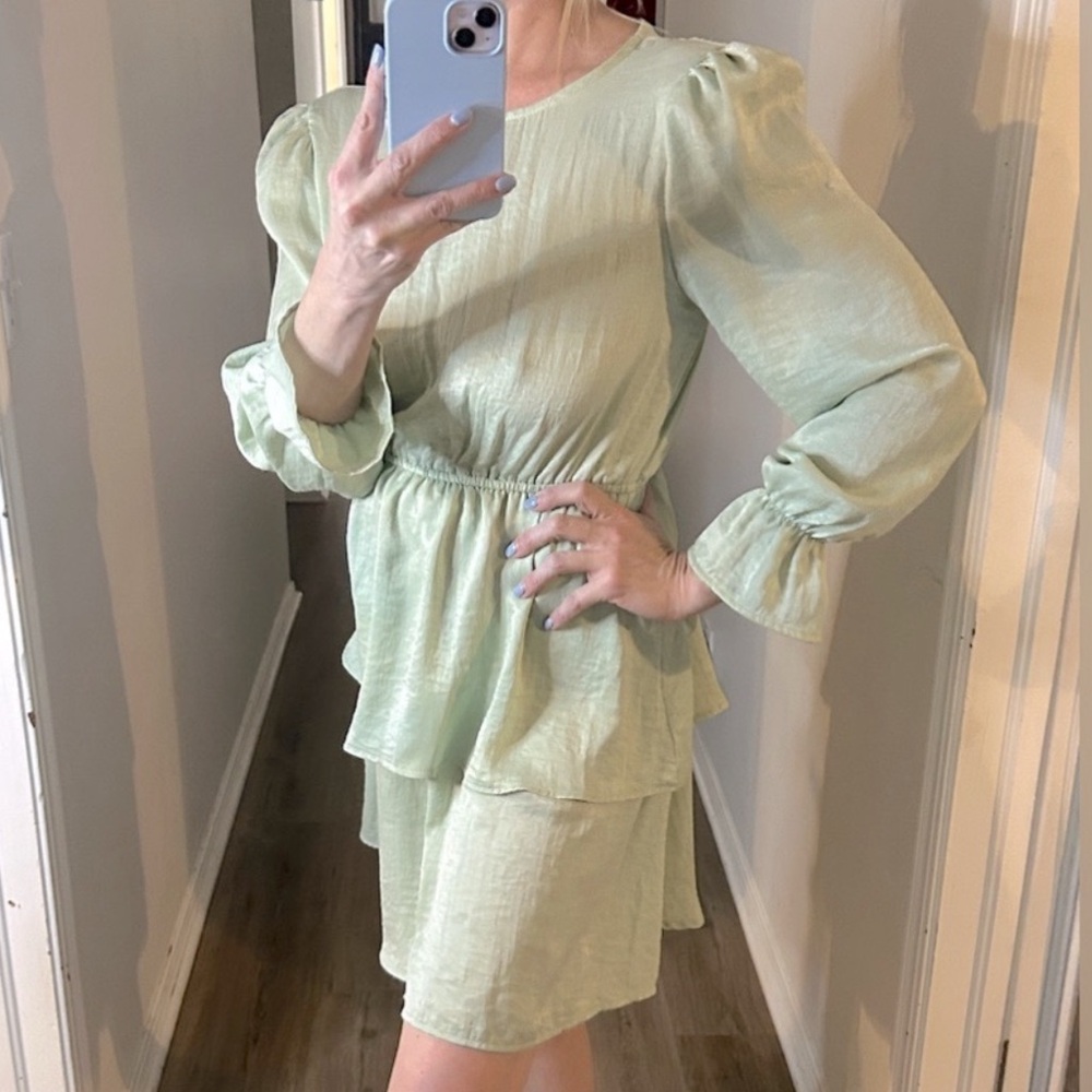 Anthropologie FLOUNCE sea green long sleeve feminine and luxurious ruffle dress - Picture 2 of 11